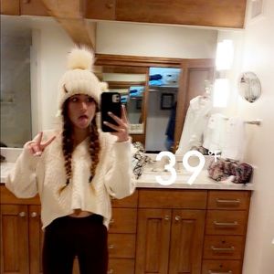 Meet your Posher, Kenzie